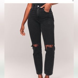 Abercrombie curve love the 90’s straight ultra high rise in black destroy